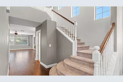16701 English Country Trail, Lathrop, CA 95330 - Photo 3