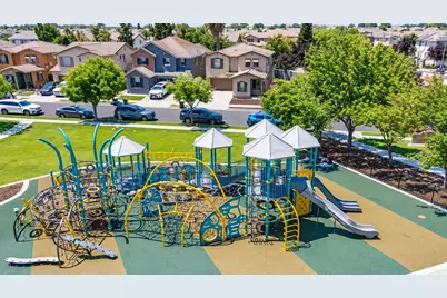 16701 English Country Trail, Lathrop, CA 95330 - Photo 23
