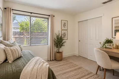 10064 Oglethorpe Way, Elk Grove, CA 95624 - Photo 21