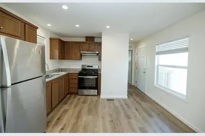 E F Street #4, Oakdale, CA 95361 - Photo 5