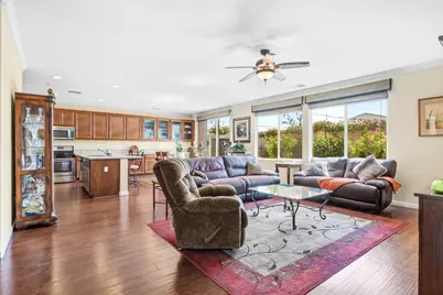 7612 Nannos Court, Hughson, CA 95326 - Photo 9