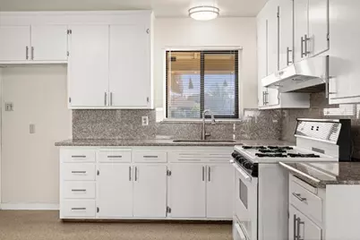 5135 53rd Avenue, Sacramento, CA 95823 - Photo 15