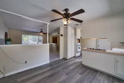 9120 Feather River Way, Sacramento, CA 95826 - Photo 9