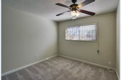 9120 Feather River Way, Sacramento, CA 95826 - Photo 19