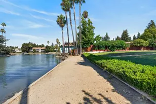 6370 Havenside Dr, Sacramento, CA 95831 - Photo 41