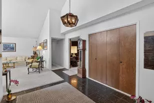 6370 Havenside Dr, Sacramento, CA 95831 - Photo 7