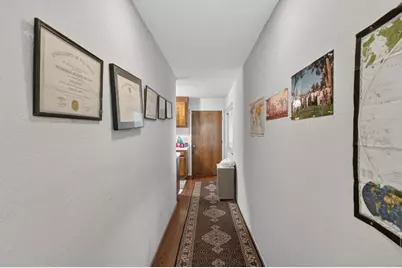 6370 Havenside Drive, Sacramento, CA 95831 - Photo 25