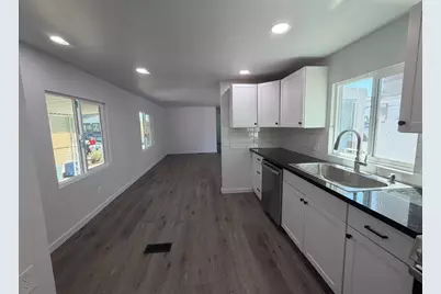 E Las Palmas Avenue #47, Patterson, CA 95363 - Photo 17