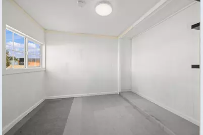 3300 27th Ave, Sacramento, CA 95820 - Photo 11