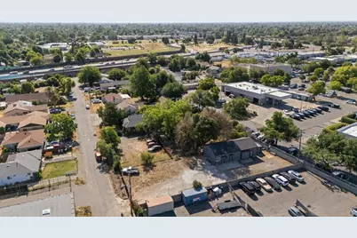 3300 27th Ave, Sacramento, CA 95820 - Photo 1