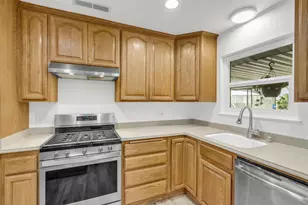 4243 Sloan Dr, North Highlands, CA 95660 - Photo 13