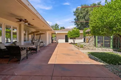 2710 Allston Way, Stockton, CA 95204 - Photo 33