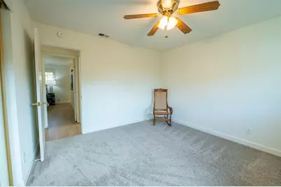 9050 Vista Del Rio Avenue, Fair Oaks, CA 95628 - Photo 23