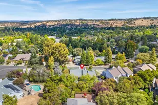 2924 Stanford Ln, El Dorado Hills, CA 95762 - Photo 29