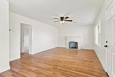 1438 W 19th Street, Merced, CA 95340 - Photo 7