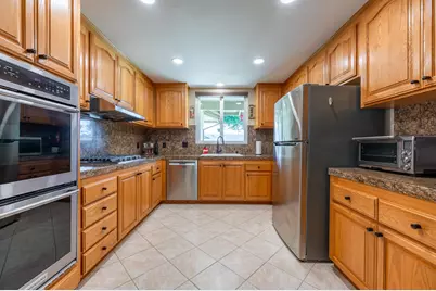 34910 Roberts Street, Union City, CA 94587 - Photo 11