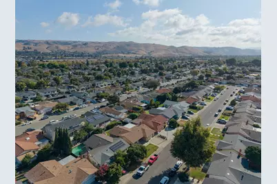 34910 Roberts Street, Union City, CA 94587 - Photo 5