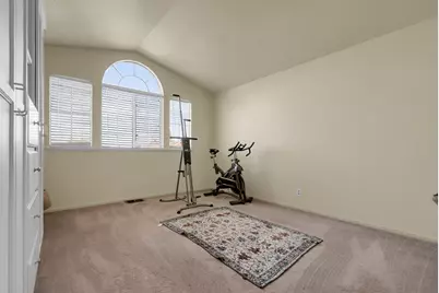 5639 Greenoaks Court, Riverbank, CA 95367 - Photo 11