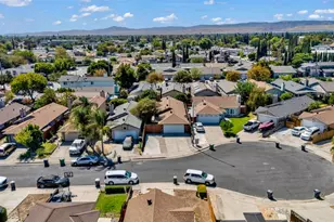450 Hawthorne Dr, Tracy, CA 95376 - Photo 23