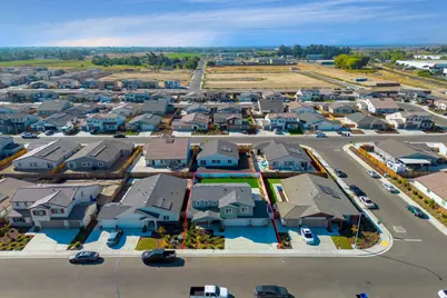 2448 Riparia Street, Manteca, CA 95337 - Photo 53