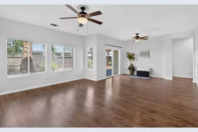 5119 Orchid Ranch Way, Elk Grove, CA 95757 - Photo 11