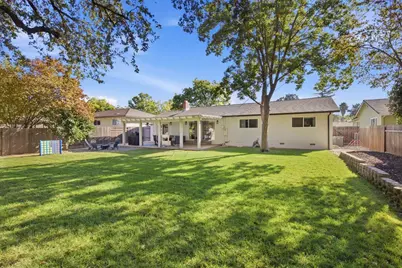 7837 Clearview Drive, Citrus Heights, CA 95610 - Photo 29