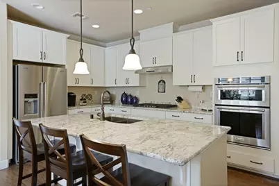 1379 Mill Run Court, Manteca, CA 95336 - Photo 3