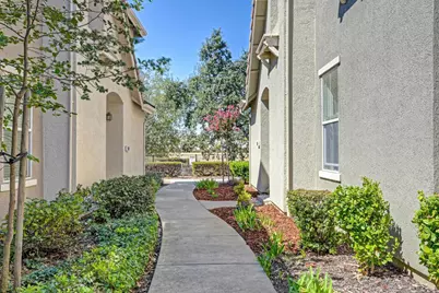 1103 Esplanade Circle, Folsom, CA 95630 - Photo 5