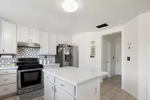 8550 Tambor Way, Elk Grove, CA 95758 - Photo 13