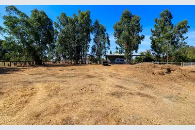 477 N Hewitt Road, Linden, CA 95236 - Photo 39