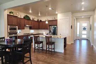 1267 Laurel Dr, Manteca, CA 95336 - Photo 3