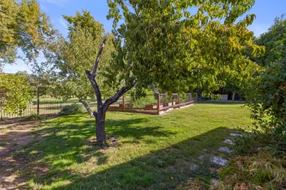 7683 Greenridge Way, Fair Oaks, CA 95628 - Photo 37
