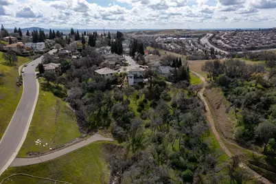 1084 Via Treviso, El Dorado Hills, CA 95762 - Photo 19