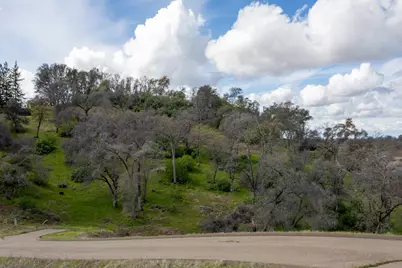 1072 Via Treviso, El Dorado Hills, CA 95762 - Photo 5