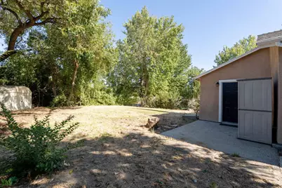 344 B Street, Yuba City, CA 95991 - Photo 15