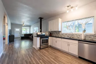 344 B Street, Yuba City, CA 95991 - Photo 7
