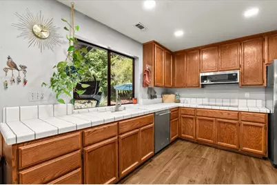 827 Governor Drive, El Dorado Hills, CA 95762 - Photo 9