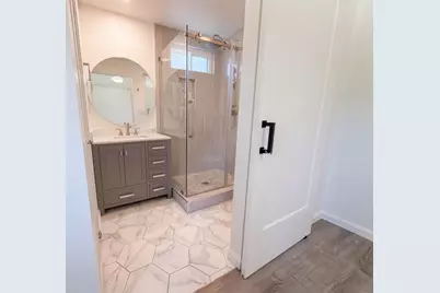 10539 Georgetown Drive, Rancho Cordova, CA 95670 - Photo 11