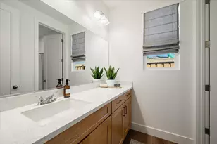 4840 Zinfest Ln, Roseville, CA 95747 - Photo 23
