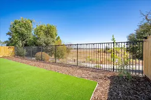 4840 Zinfest Ln, Roseville, CA 95747 - Photo 35
