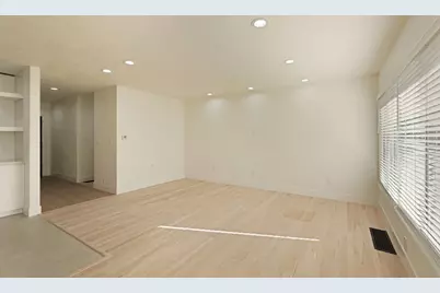 19 N Wellington Way, Lodi, CA 95242 - Photo 11