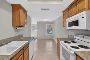 440 Cherry Ln, Manteca, CA 95337 - Photo 17