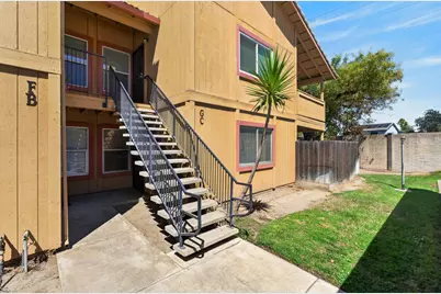 440 Cherry Lane #C, Manteca, CA 95337 - Photo 1