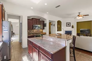 405 Woodhaven Pl, West Sacramento, CA 95605 - Photo 11