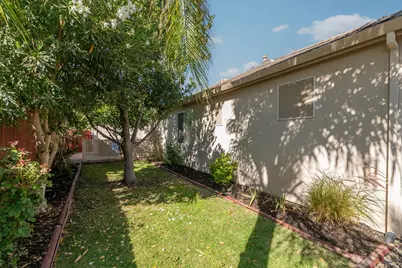 190 Kentucky Court, Manteca, CA 95337 - Photo 49