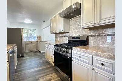 4537 Engle Road, Sacramento, CA 95821 - Photo 9
