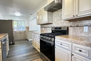 4537 Engle Rd, Sacramento, CA 95821 - Photo 9