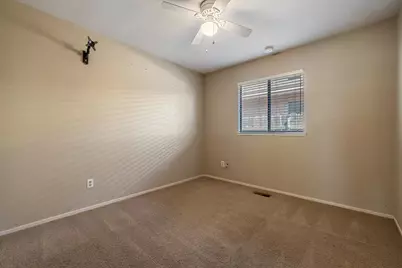 2 N Pinewood Court, Lodi, CA 95242 - Photo 17