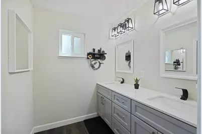 414 E Benjamin Holt Drive, Stockton, CA 95207 - Photo 17