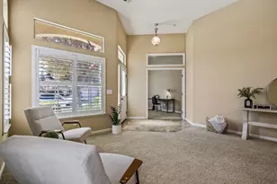9904 River Oaks Dr, Stockton, CA 95209 - Photo 3